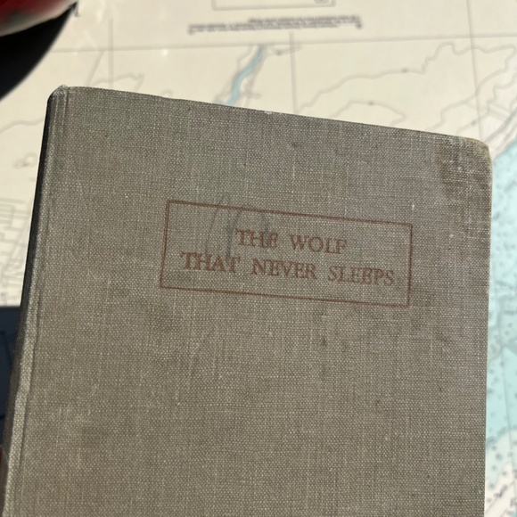 Vintage 1949 The Wolf that Never Sleeps Marguerite De Beaumont Book - Picture 3 of 8